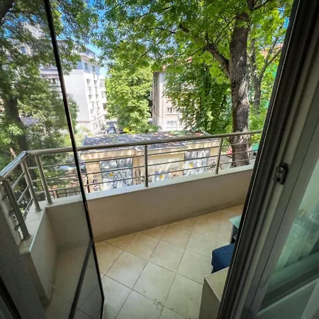 Greek Quarter Апартаменти *