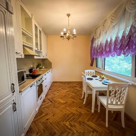 Апартаменти Greek Quarter *