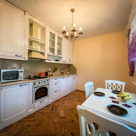 Апартаменти Greek Quarter Варна